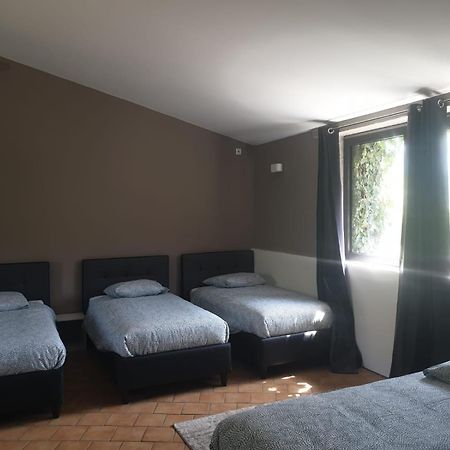 Bed and Breakfast L'Oustaou Шато-Арну Экстерьер фото